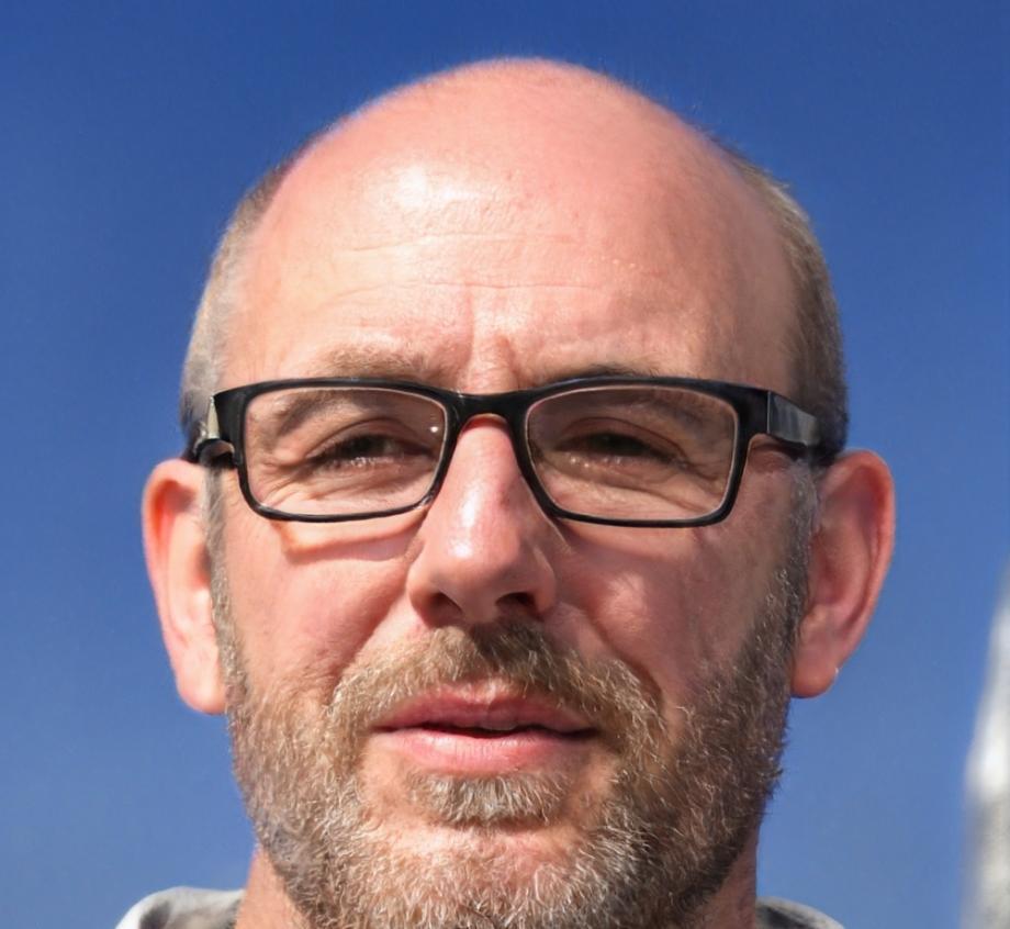 Retrato de Nuno Cardoso, Director de Recursos Humanos